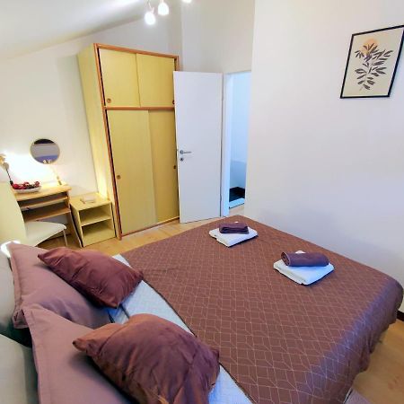 Apartment Pajtak 포레치 외부 사진